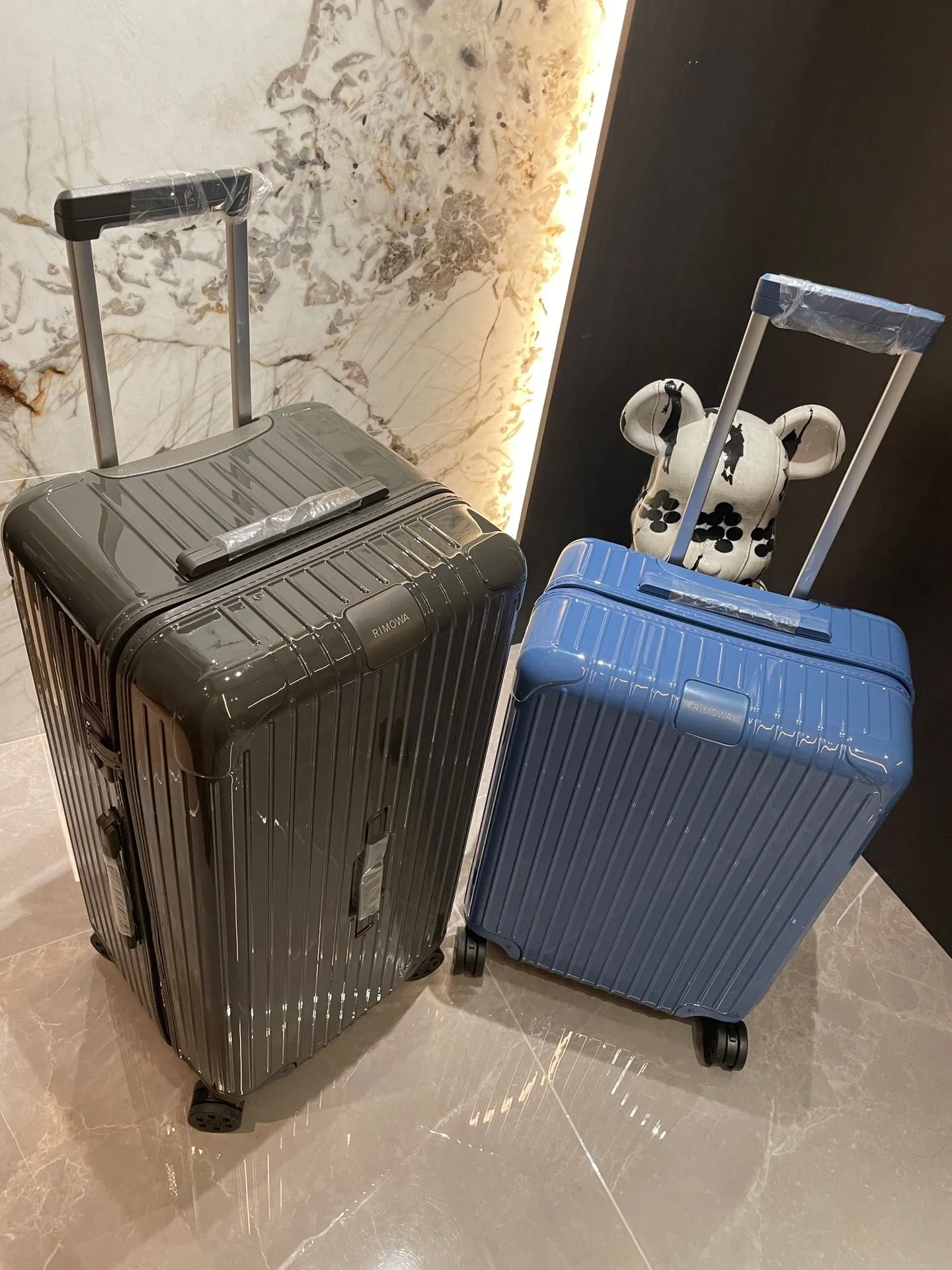 Black White Carry-On Suitcase Travel Lightweight