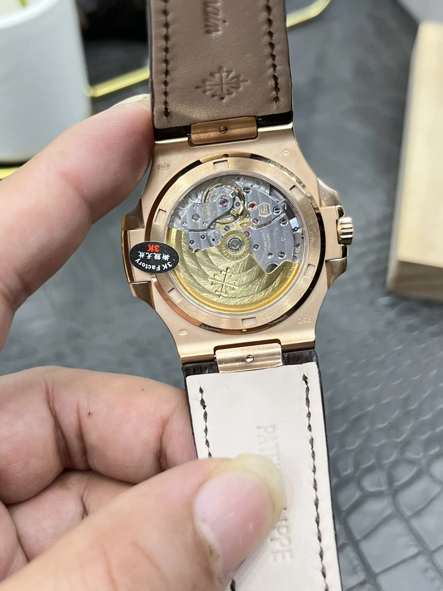 Patek Philippe 玫瑰金 鳄鱼皮 手表 经典腕表款