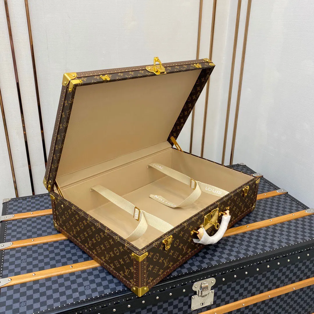 LV 金色 帆布 BISTEN 硬箱 借鉴了 Alzer行李箱的 旅行拉杆款 輕便出行款