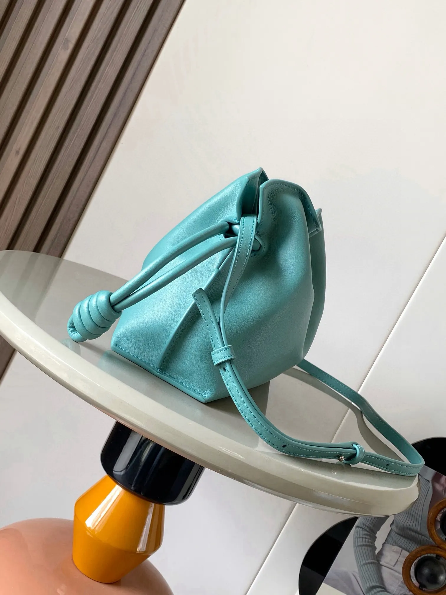 Loewe 蓝色 小牛皮 托特包 大容量托特款