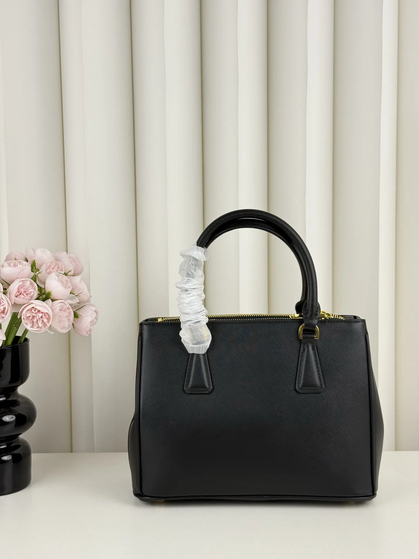 Prada Saffiano 十字纹牛皮 三角标 杀手包 经典手提 手提包