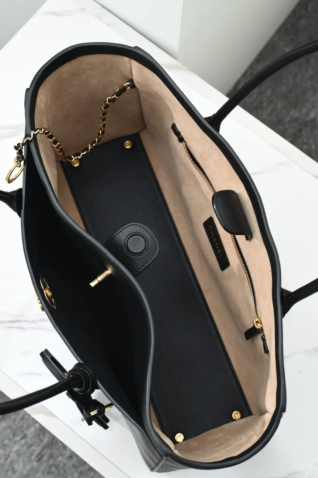 CHANEL Hobo 小牛皮 托特包 大容量托特款