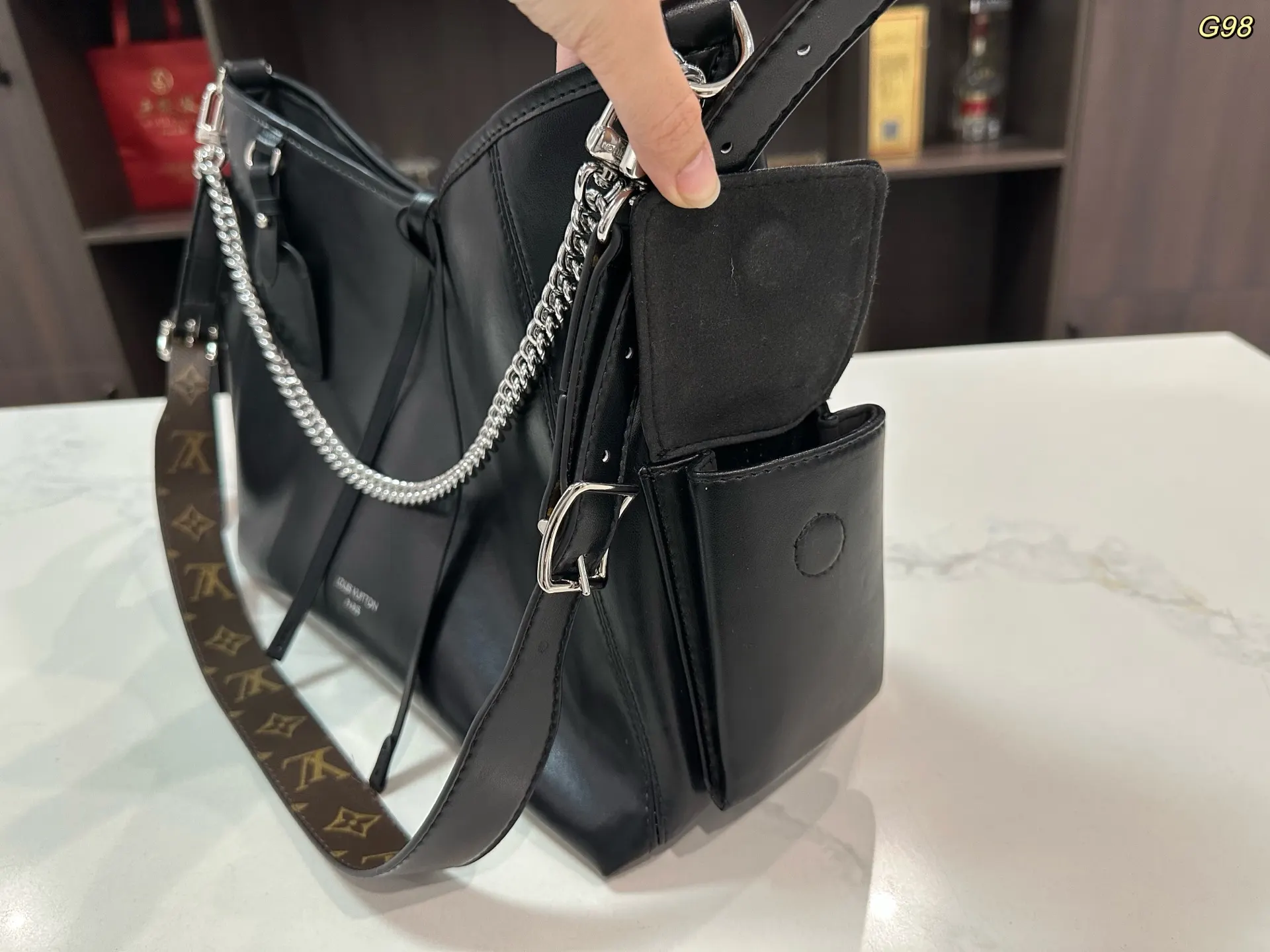 LV CarryAll Ca 托特包 大容量托特款