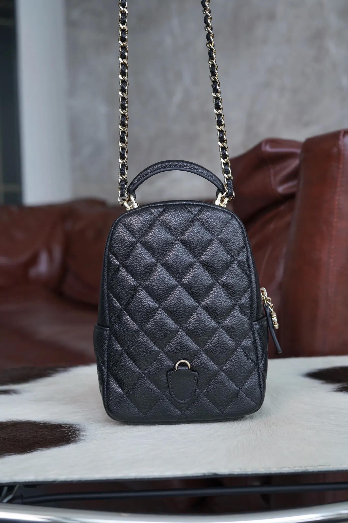 CHANEL 金色 小牛皮 雙肩包 实用雙肩款