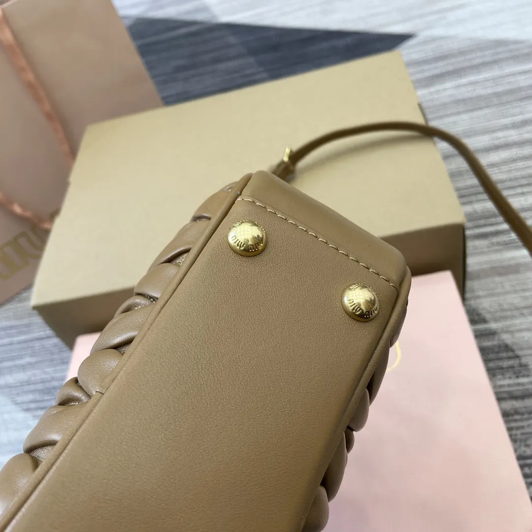Brown Crossbody Bag Lightweight Image 13 Brown Crossbody Bag Lightweight Image 13