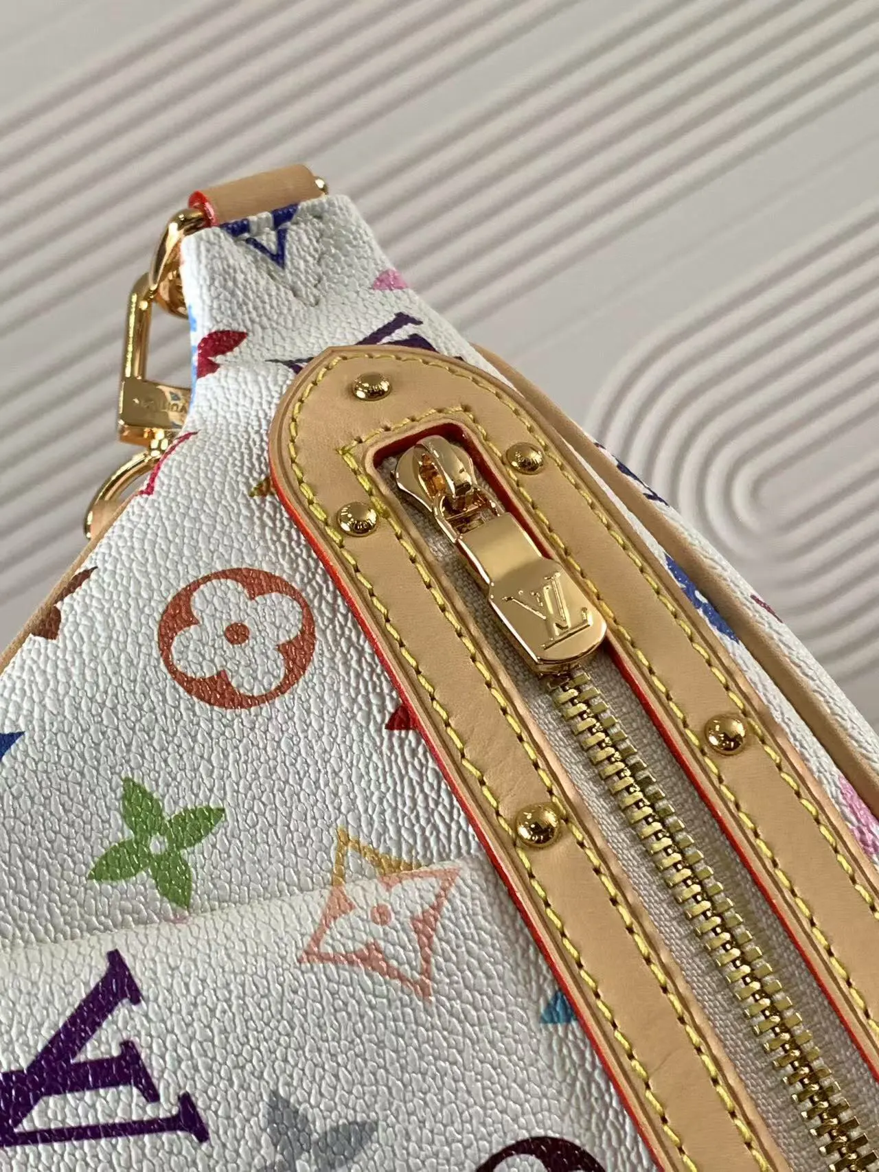 LV 牛皮 收納包 旅行收納款