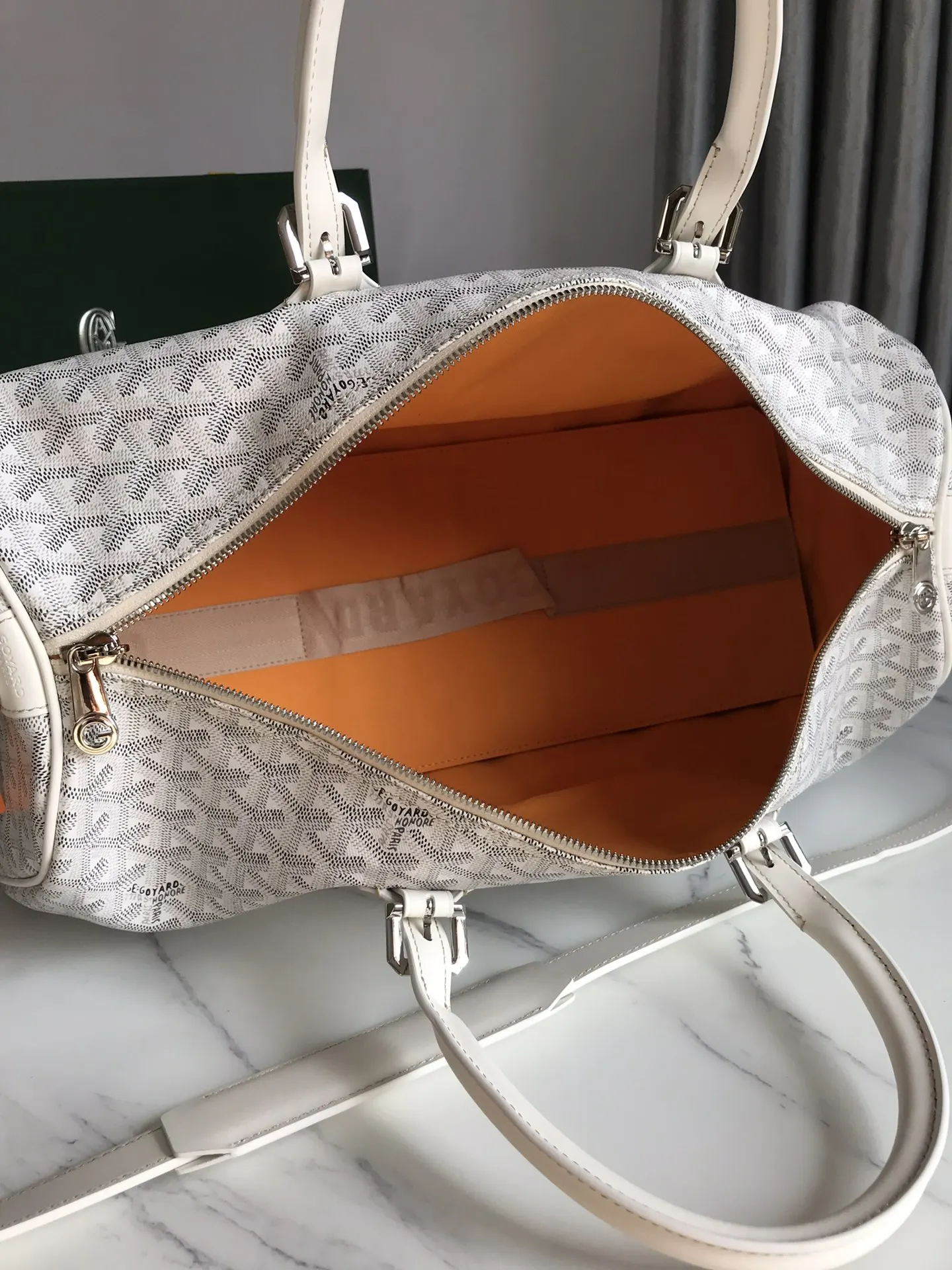 Goyard 深藍 酒紅 小牛皮 旅行袋 大容量旅行款(數字9) Goyard 深藍 酒紅 小牛皮 旅行袋 大容量旅行款(數字9)