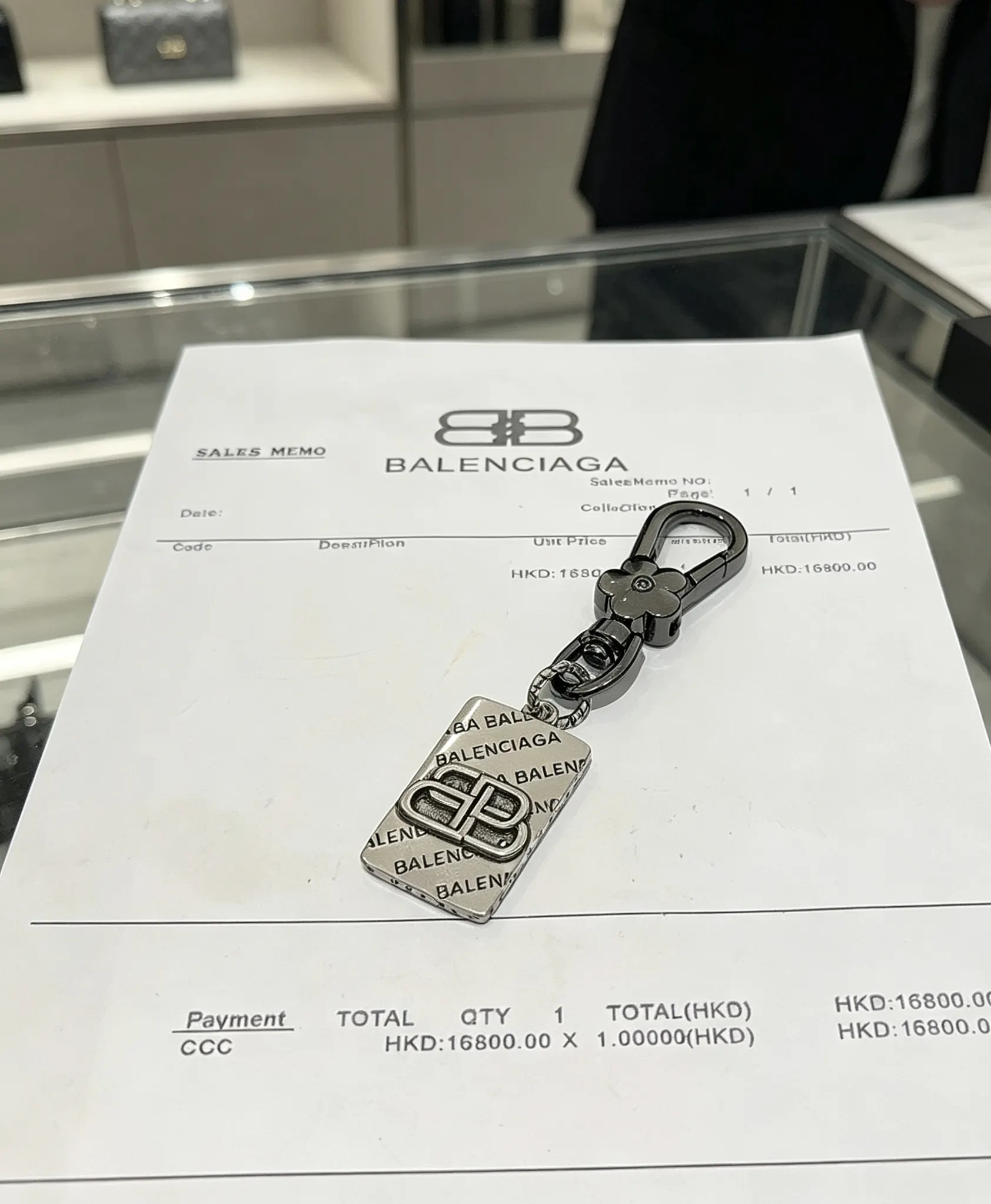 Balenciaga 包包挂件 精致搭配 吊坠