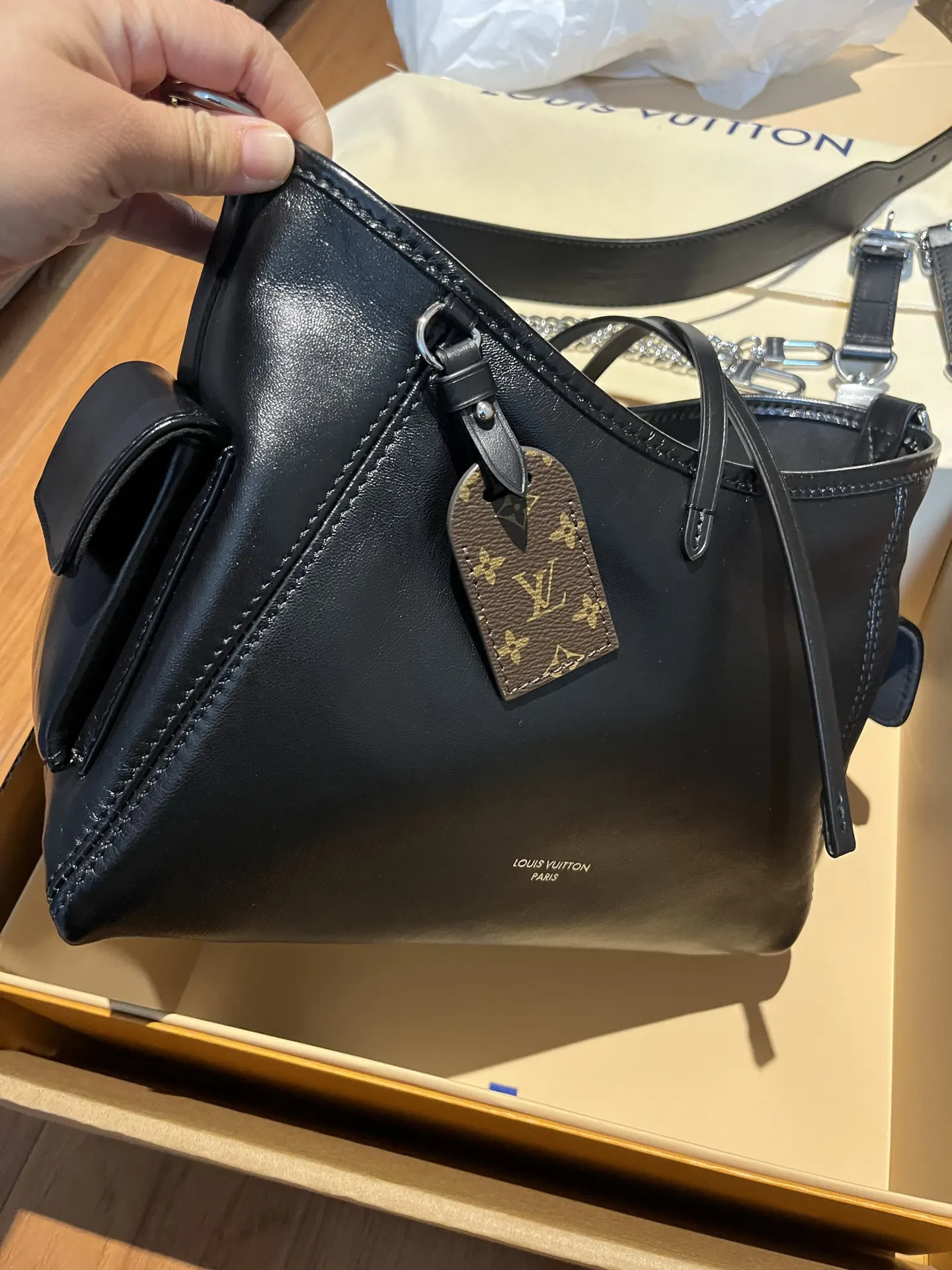 CarryAll 羊皮 水桶包 休閒水桶款
