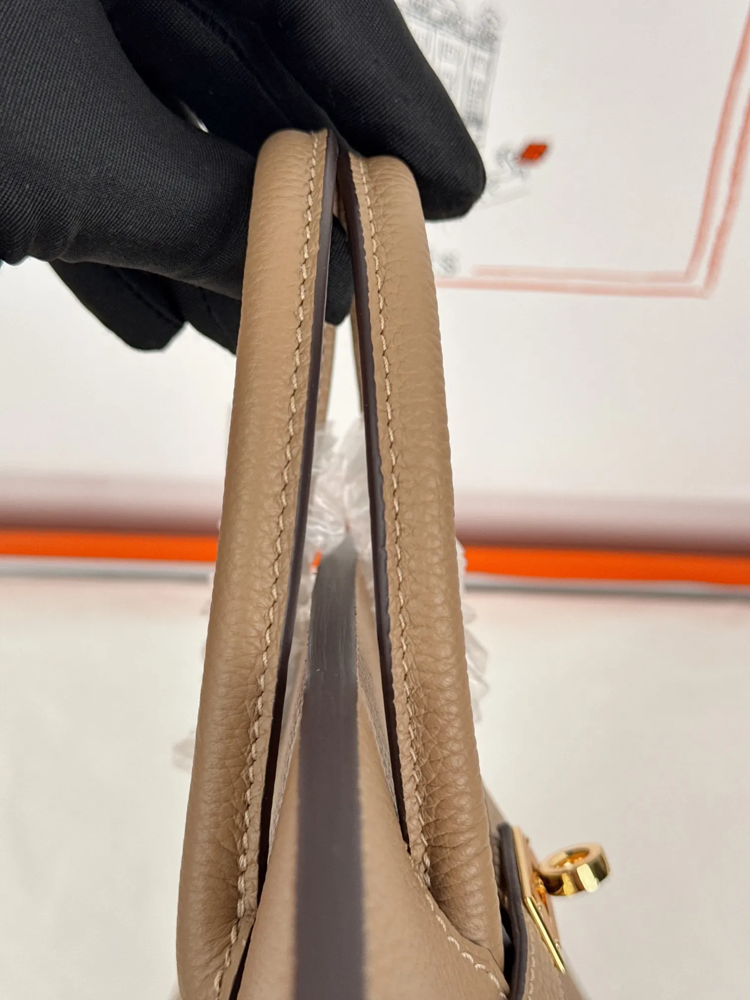 Top Handle Bag Commuter Leather