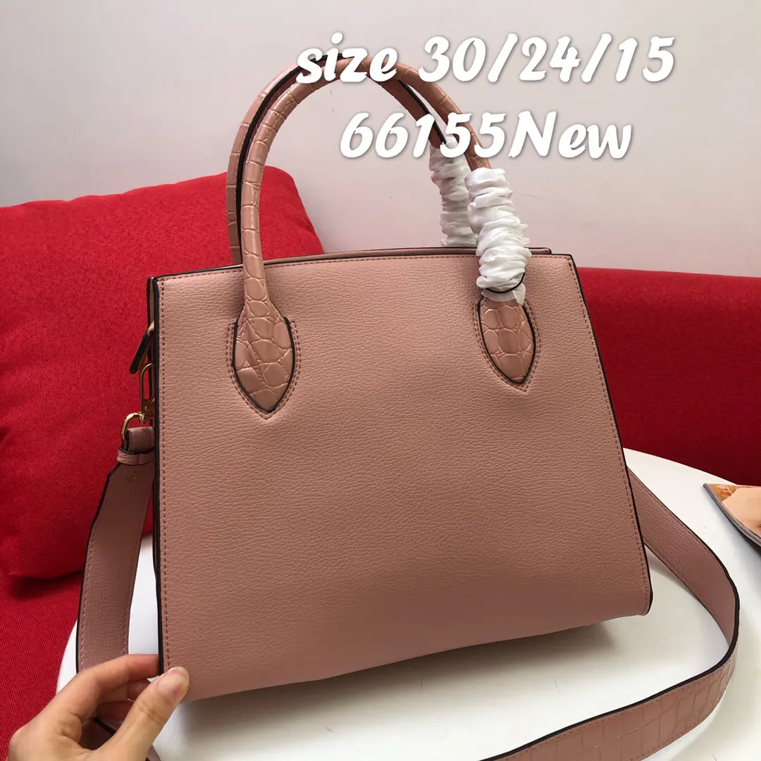 Prada 鳄鱼皮 牛皮 手提包