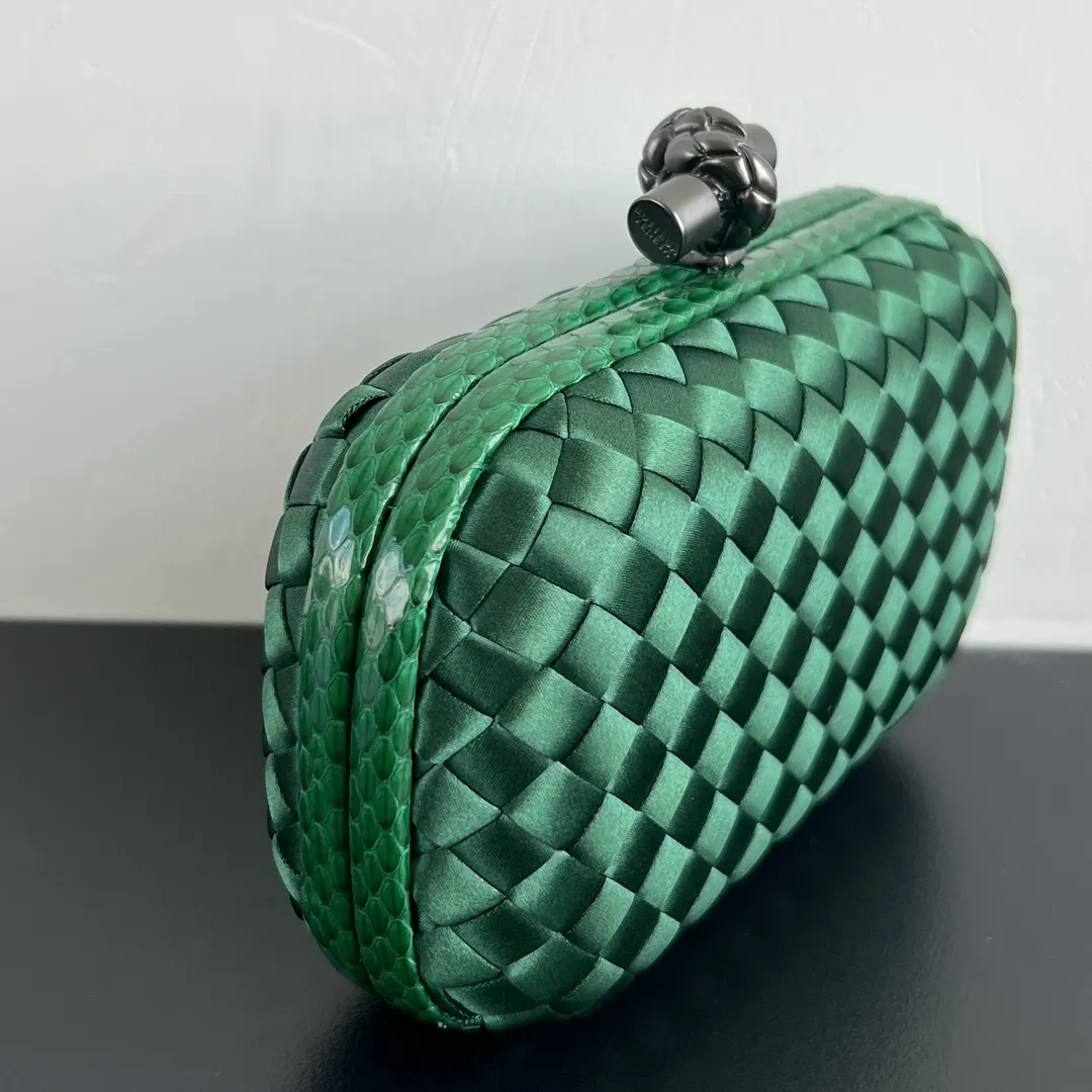 Bottega Veneta 化妝包 便携收納款