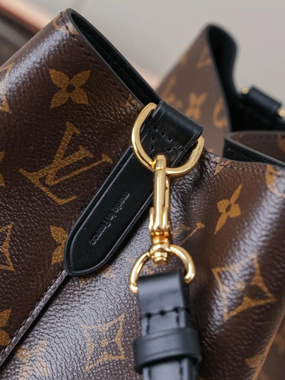 LV 老花 牛皮 收纳包 旅行收纳款