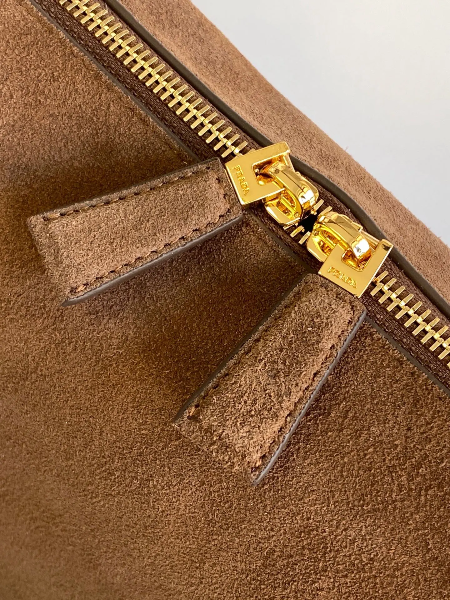 Prada 1Ba444 Gold Hobo Shoulder Bag Commuter