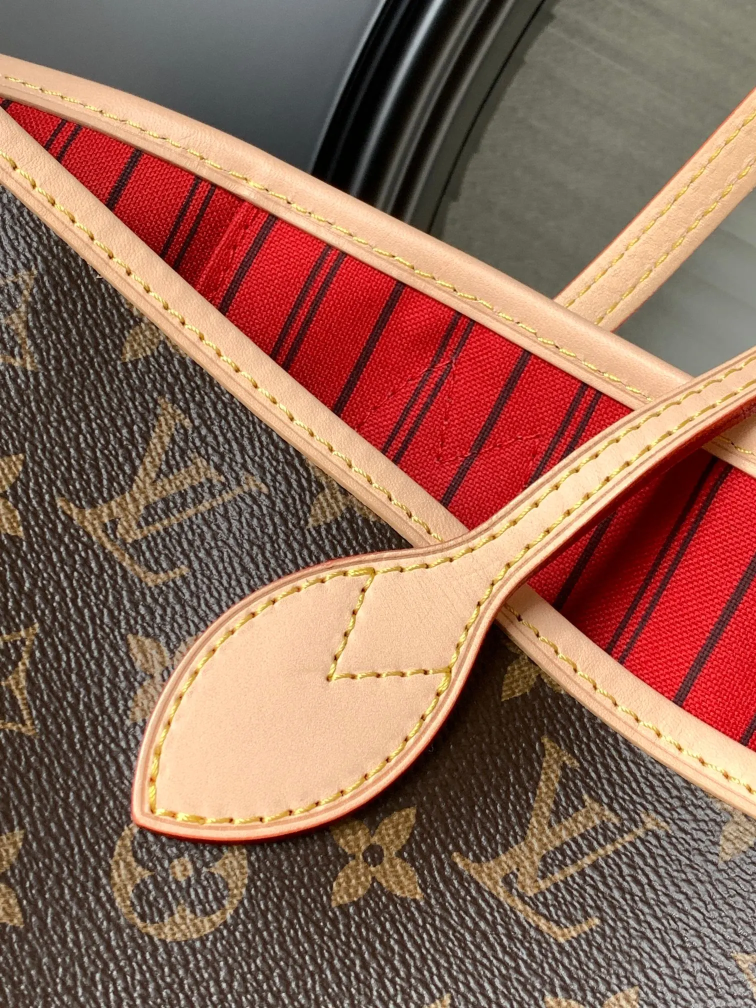 Louis Vuitton Gold Monogram Clutch Bag Leather