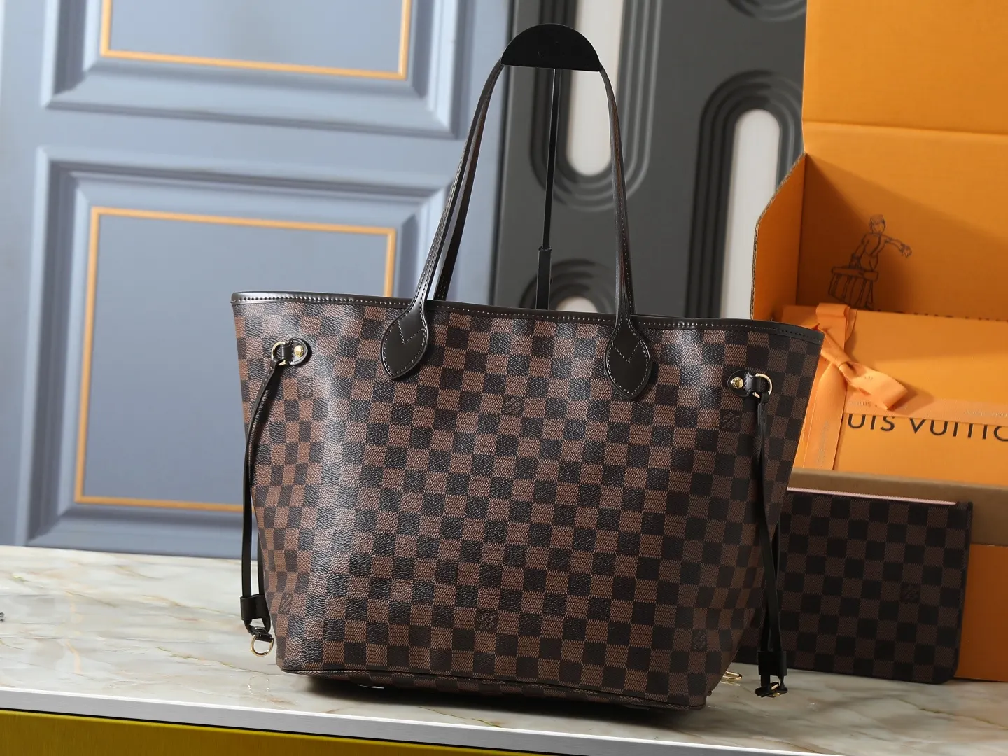 Neverfull 老花 帆布 手拿包 精致手拿款