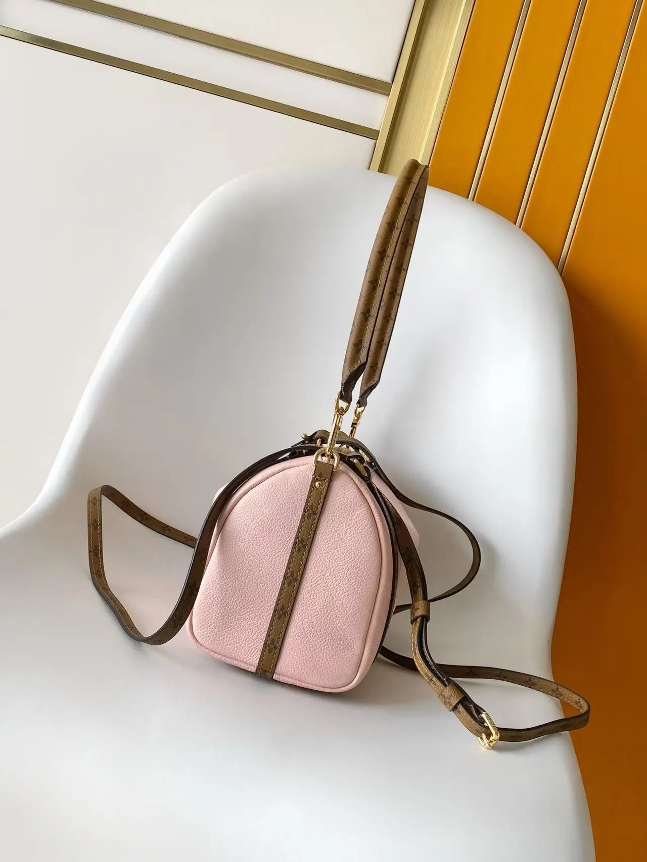 Louis Vuitton Black Fashion Item Travel Leather