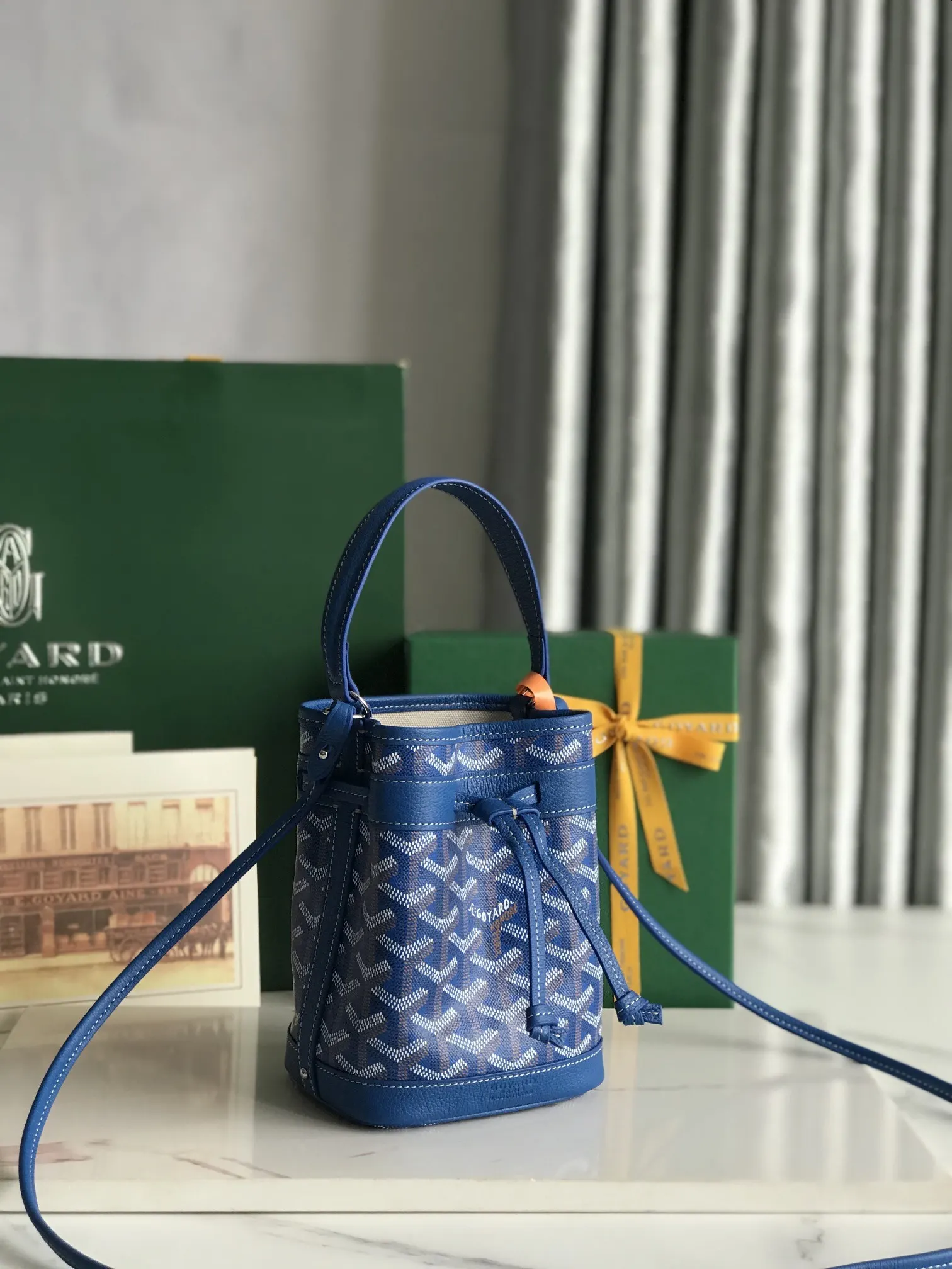 Goyard Bucket Bag Casual Image 10 Goyard Bucket Bag Casual Image 10