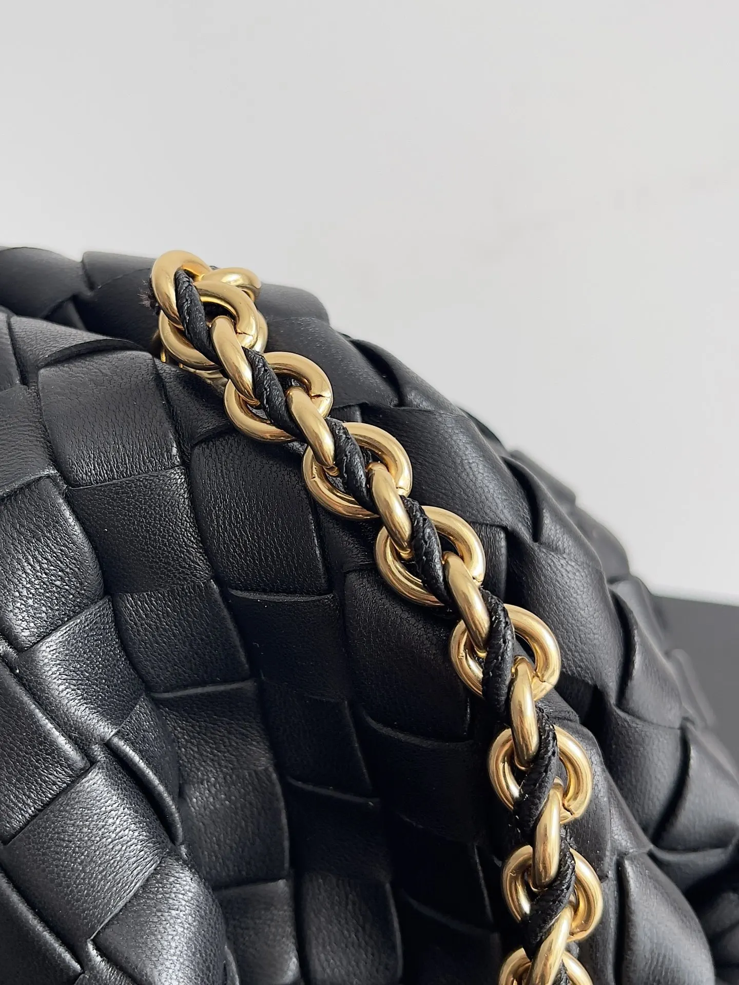 Bottega Veneta 链条包 精致链条款