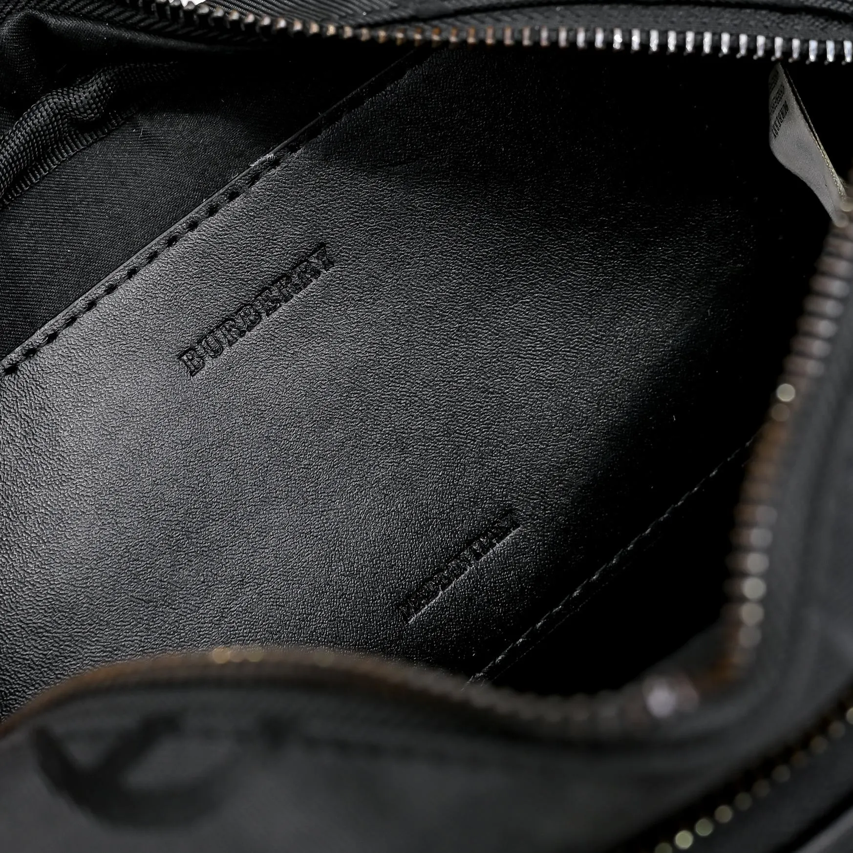 Shoulder Bag Classic Canvas