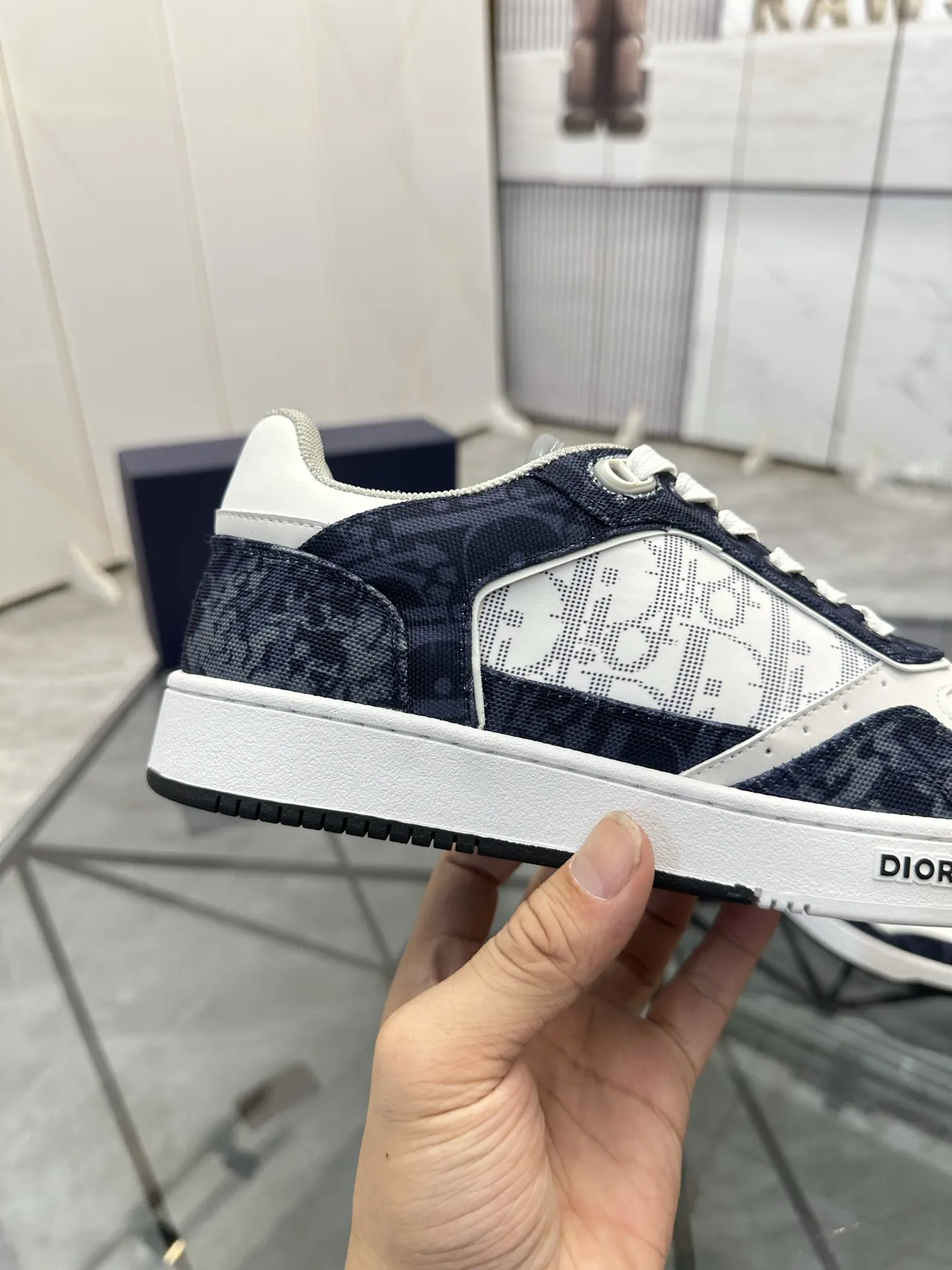 Dior B57 蓝白拼色牛皮运动鞋 经典款