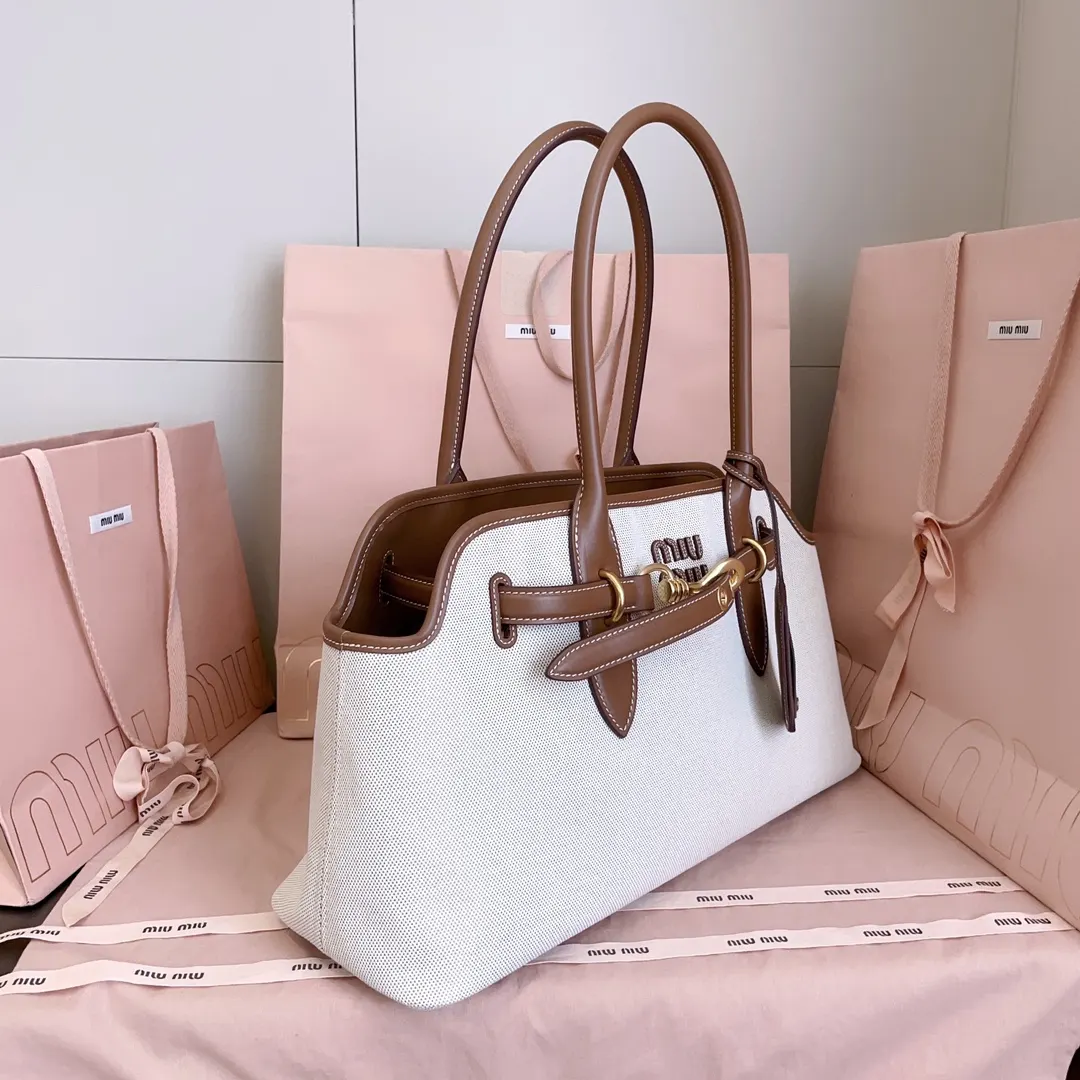 Miu 金色 小牛皮 托特包 大容量托特款