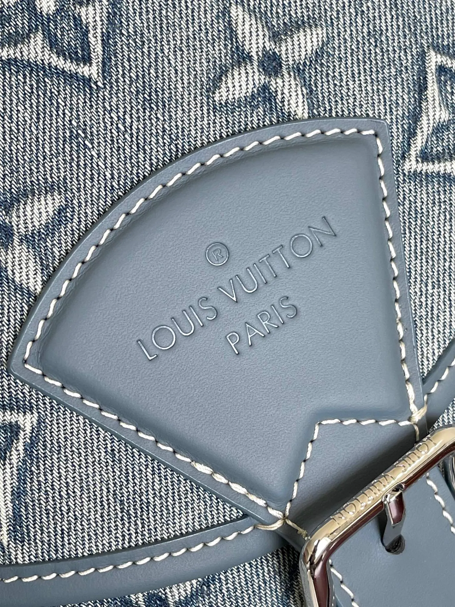 Louis Vuitton M22534 Monogram 单肩包