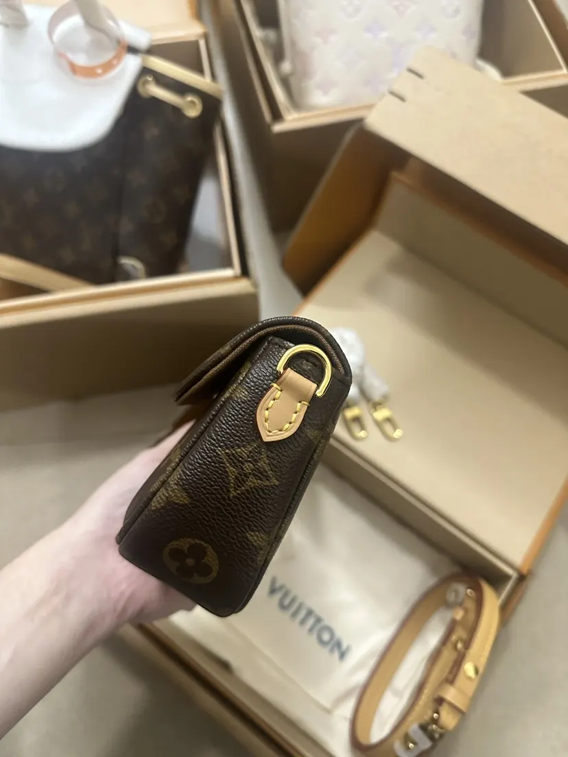 WALLET ON CHAIN IV 链条包 精致链条款