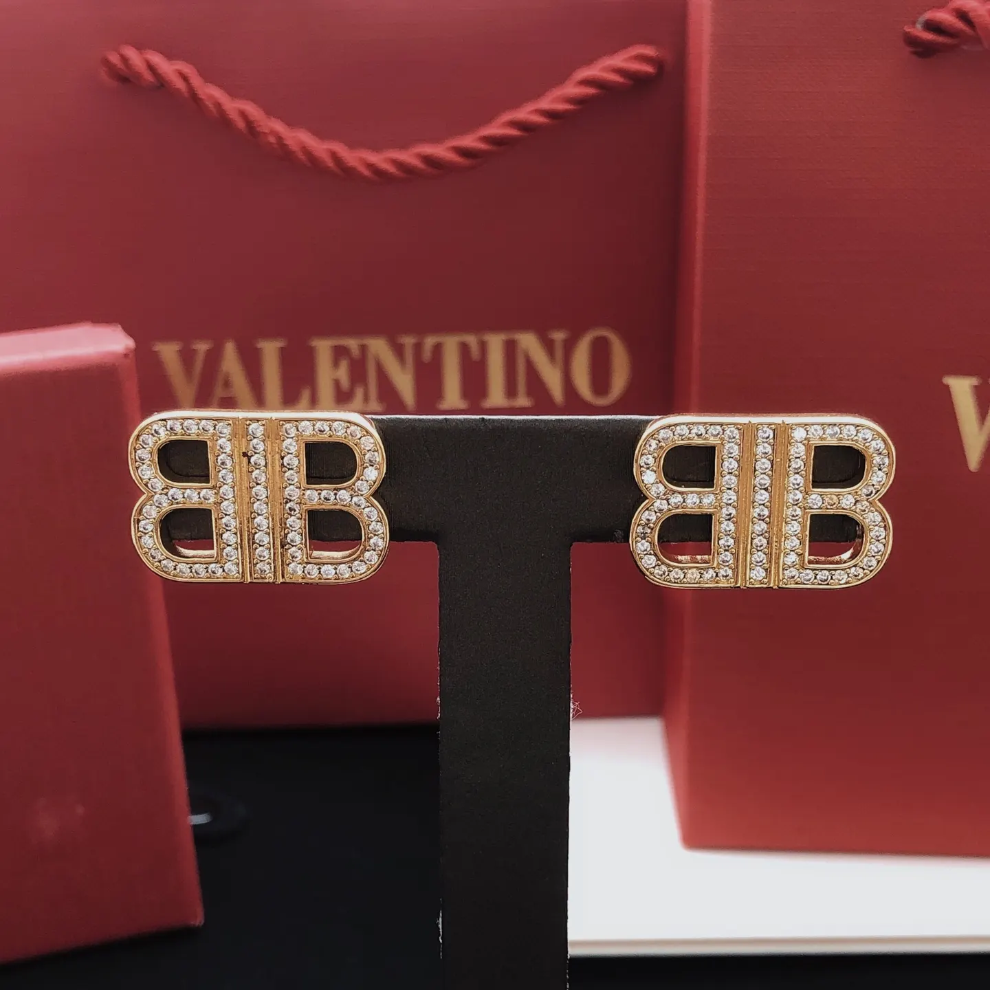 Balenciaga Fashion Item Image 9 Balenciaga Fashion Item Image 9