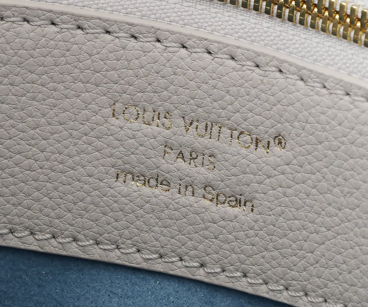 LV Large White Tote Bag Image 14 LV Large White Tote Bag Image 14
