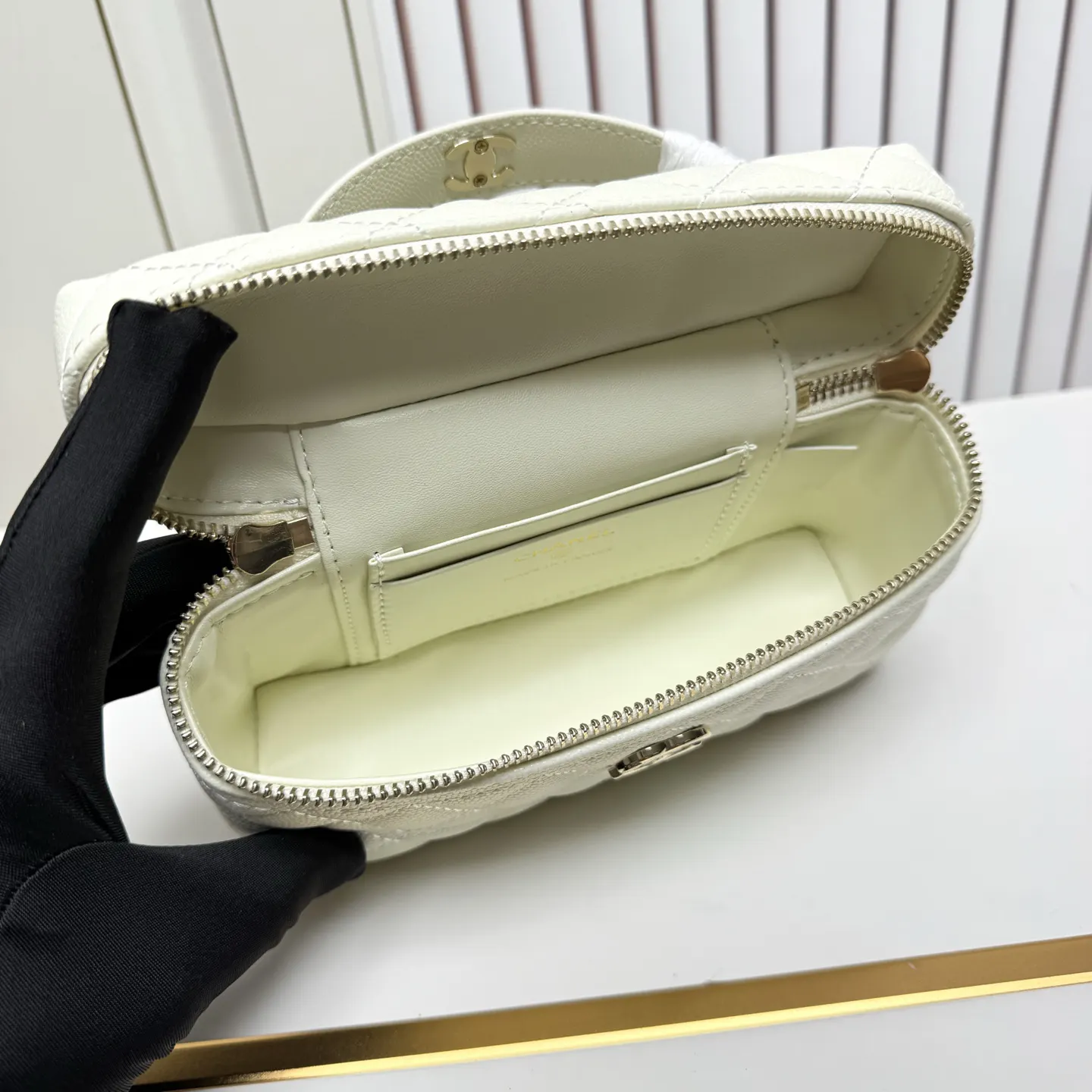 Gold Chain Bag Leather