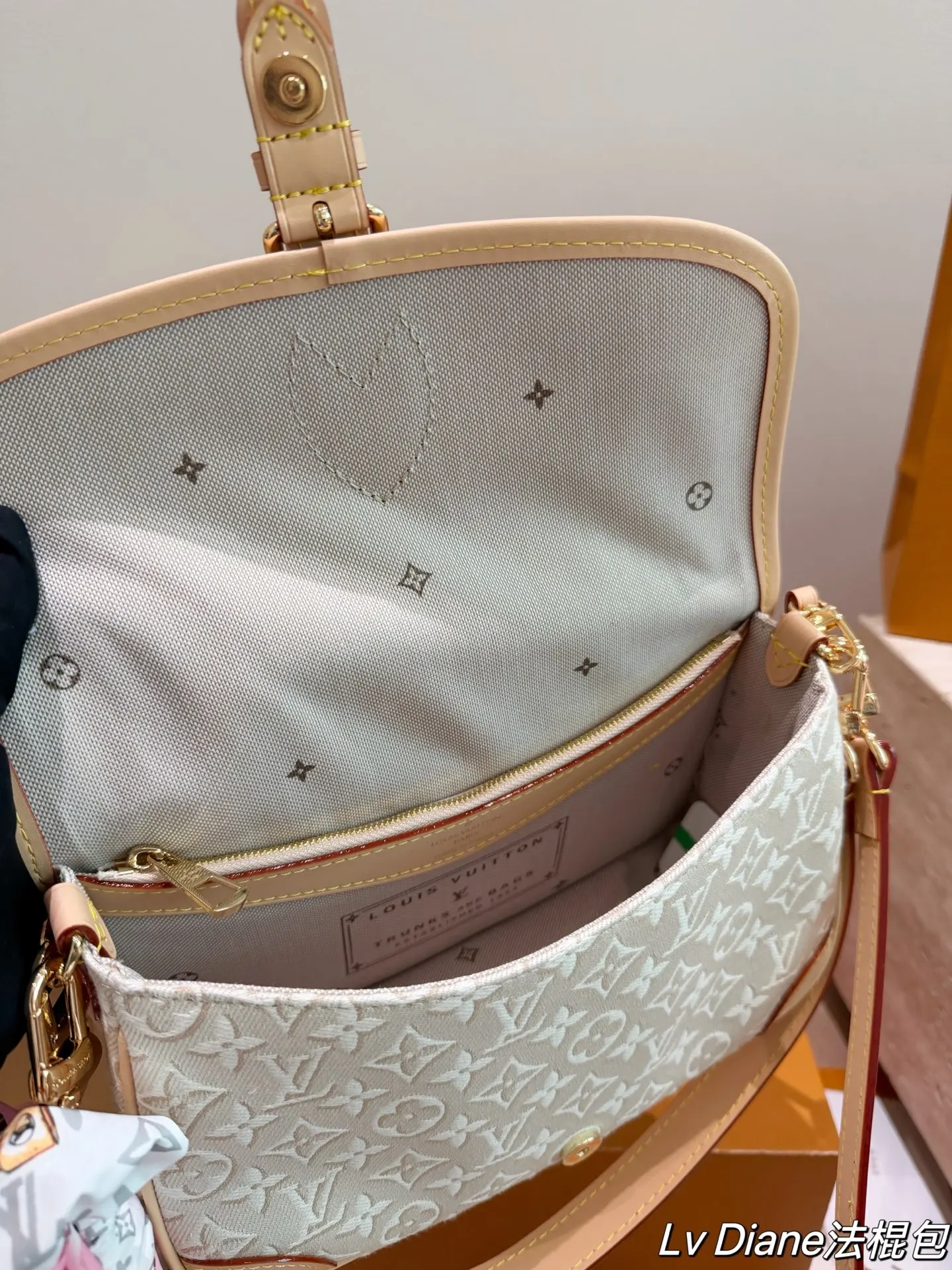 Louis Vuitton 牛仔 單肩包