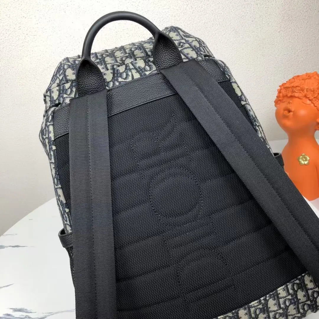 Dior 黑色 米色 市场 欢迎对比 折叠 米色和黑 雙肩包 实用雙肩款