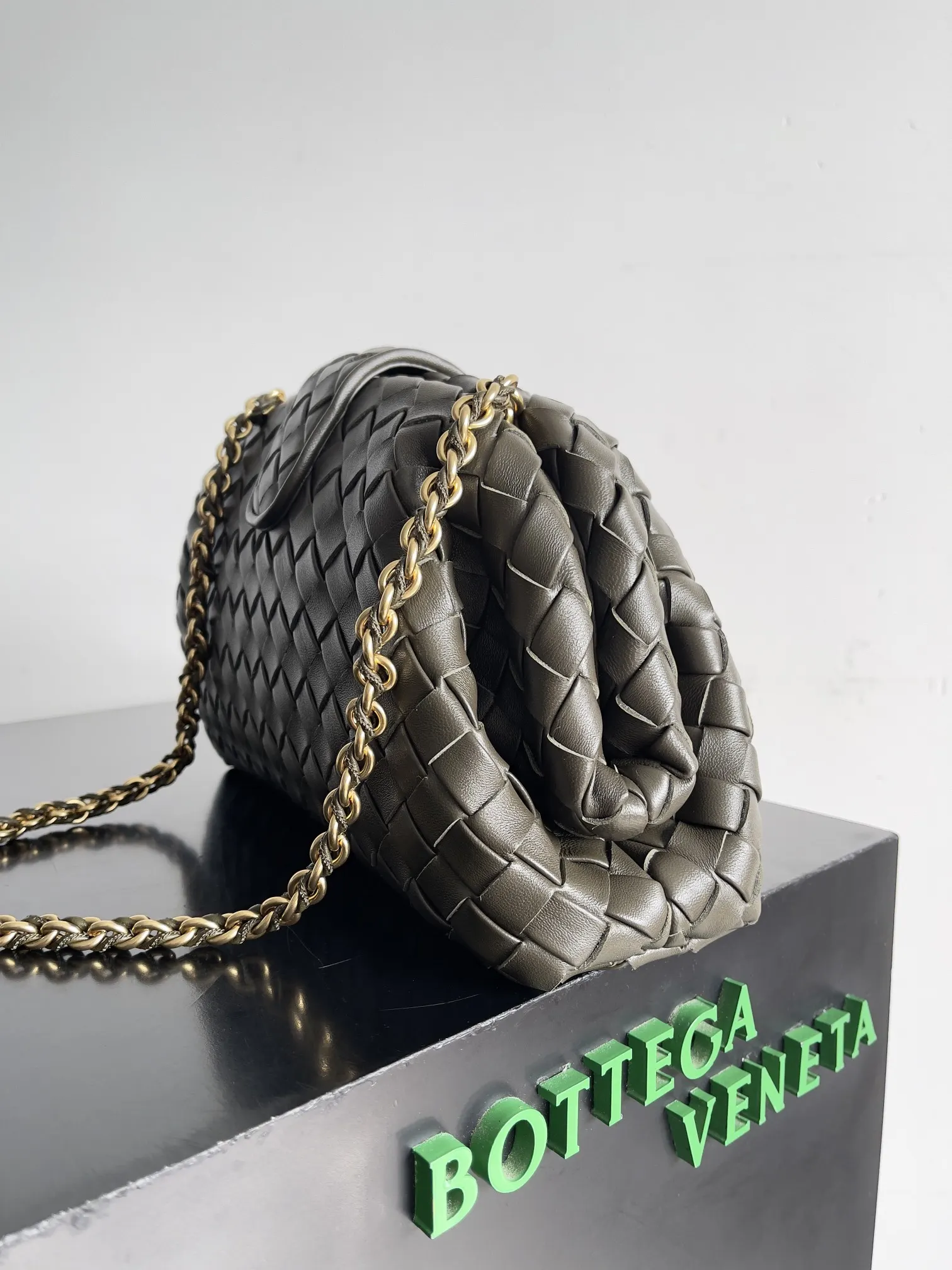 Bottega Veneta 链条包 精致链条款