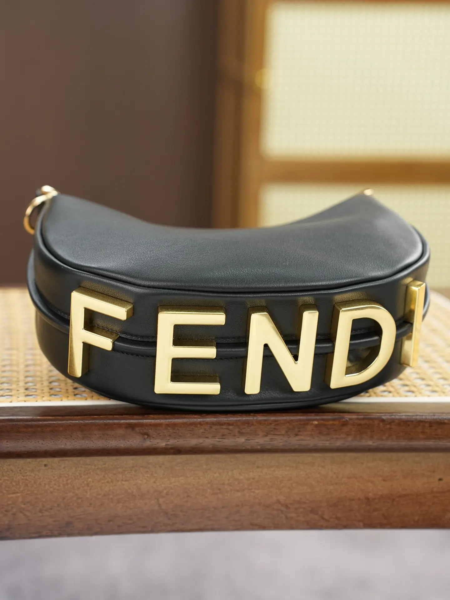 可调节长肩带尺寸 FEND 腋 腋下包 复古腋下背款