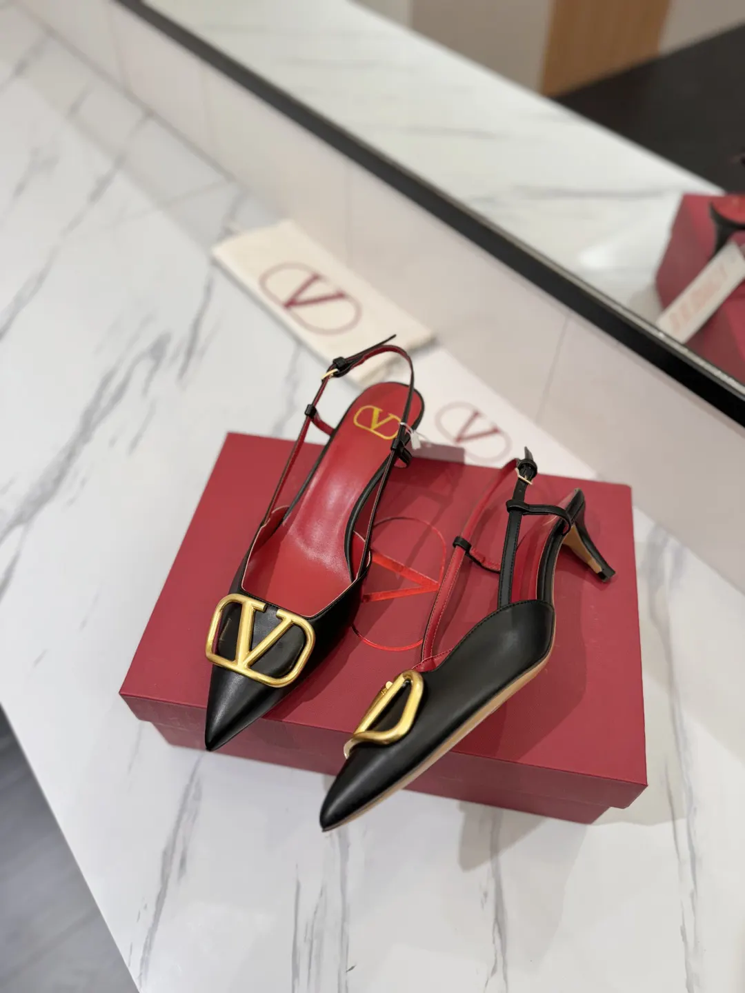 Valentino Image 4 Valentino Image 4