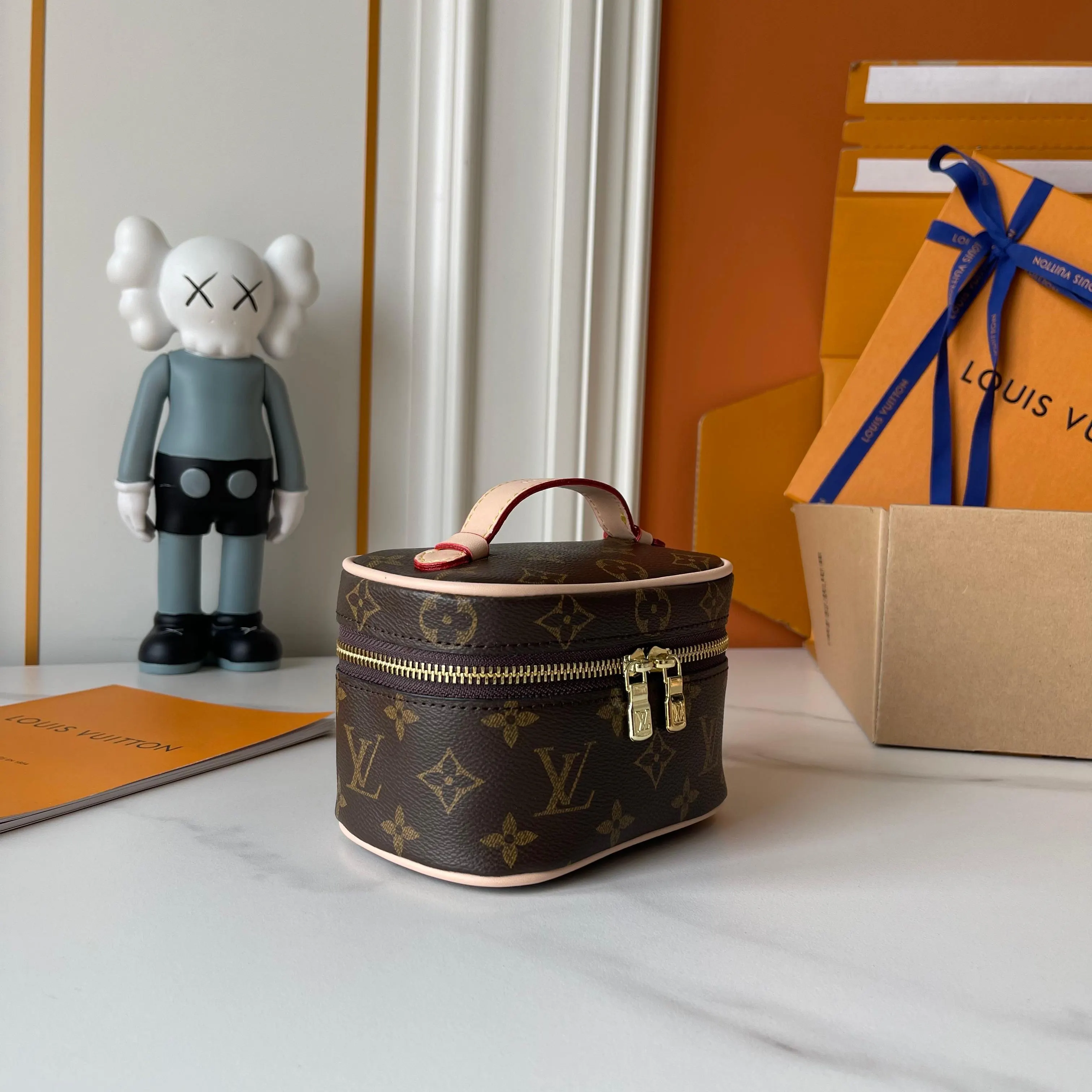 Louis Vuitton Cosmetic Pouch Leather
