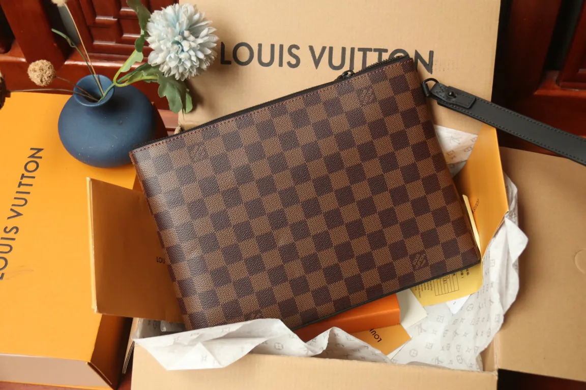 Damier 手拿包 精致手拿款