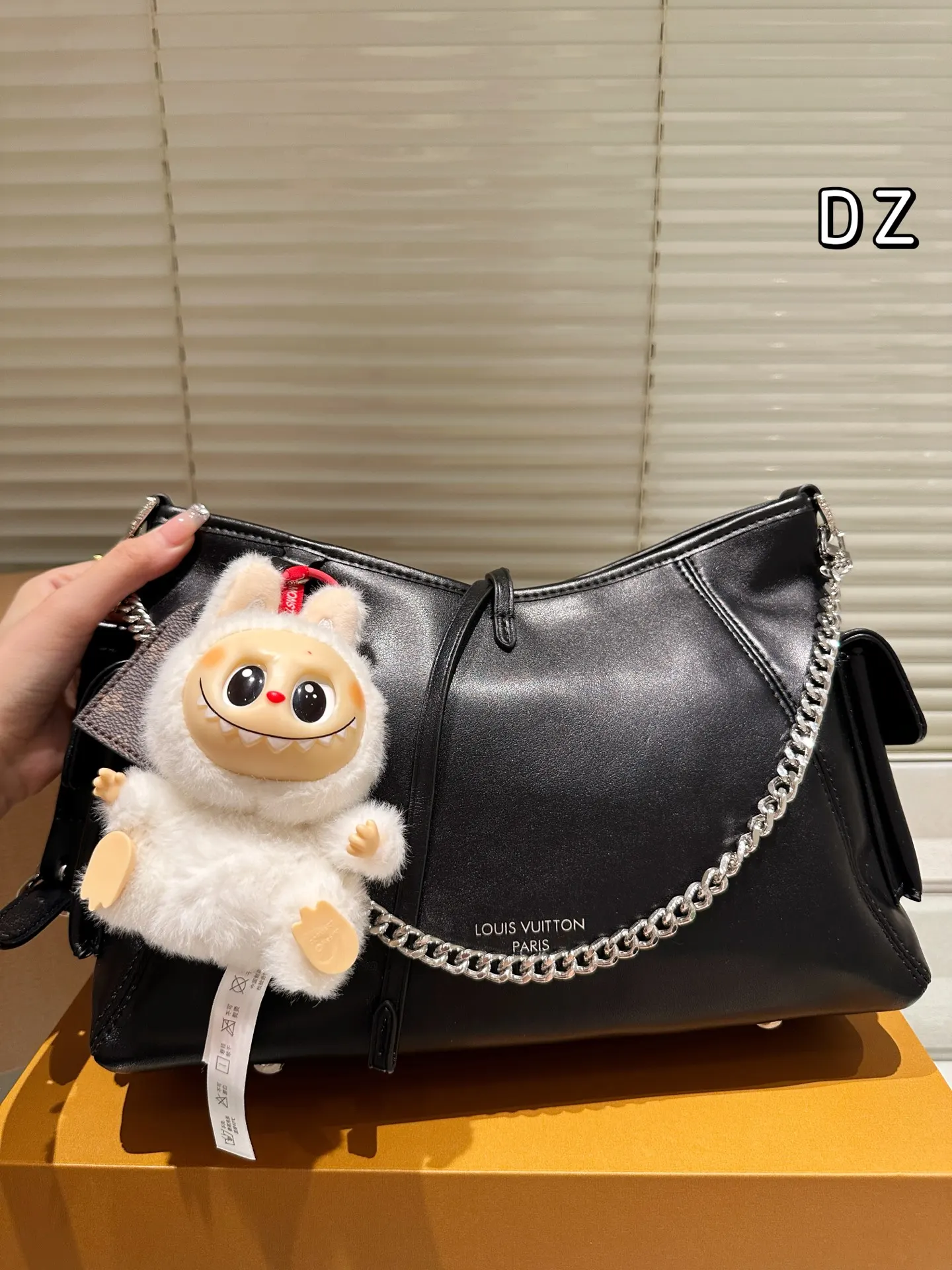 CarryAll 牛皮 盒 CARRYALLDARK 斜背包 輕便斜挎款