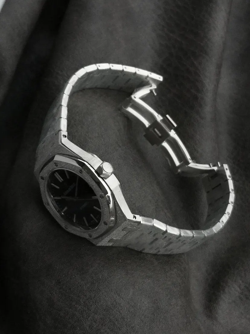 Watch Classic