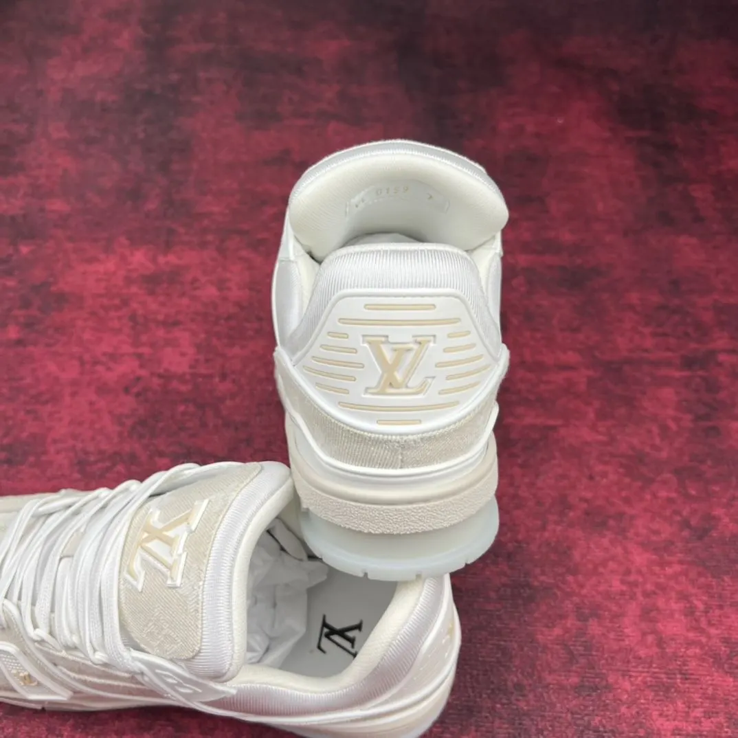 Louis Vuitton 运动鞋
