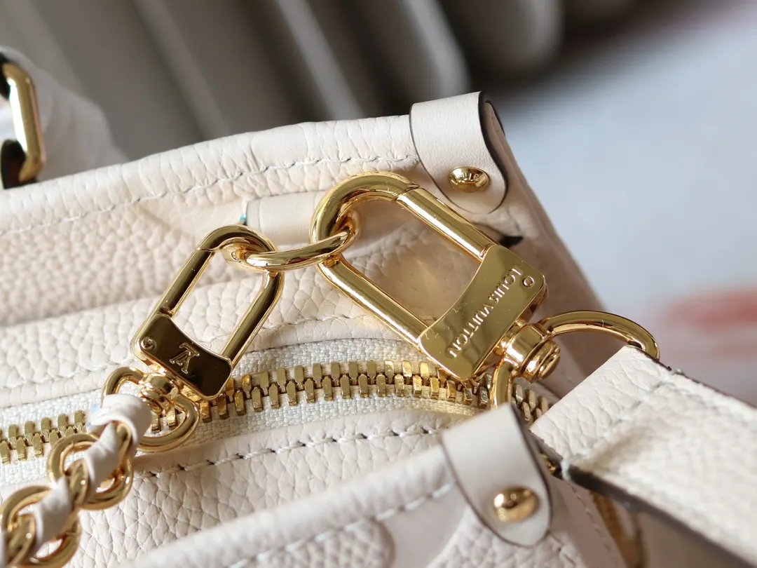 Black Gray Chain Bag