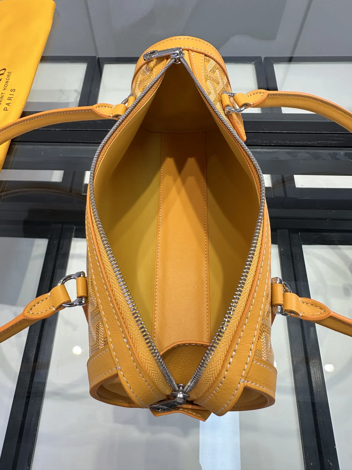 Goyard 黄色 手提随性 腋下时髦 轻松适 通勤约会各种场合 腋下包 复古腋下背款