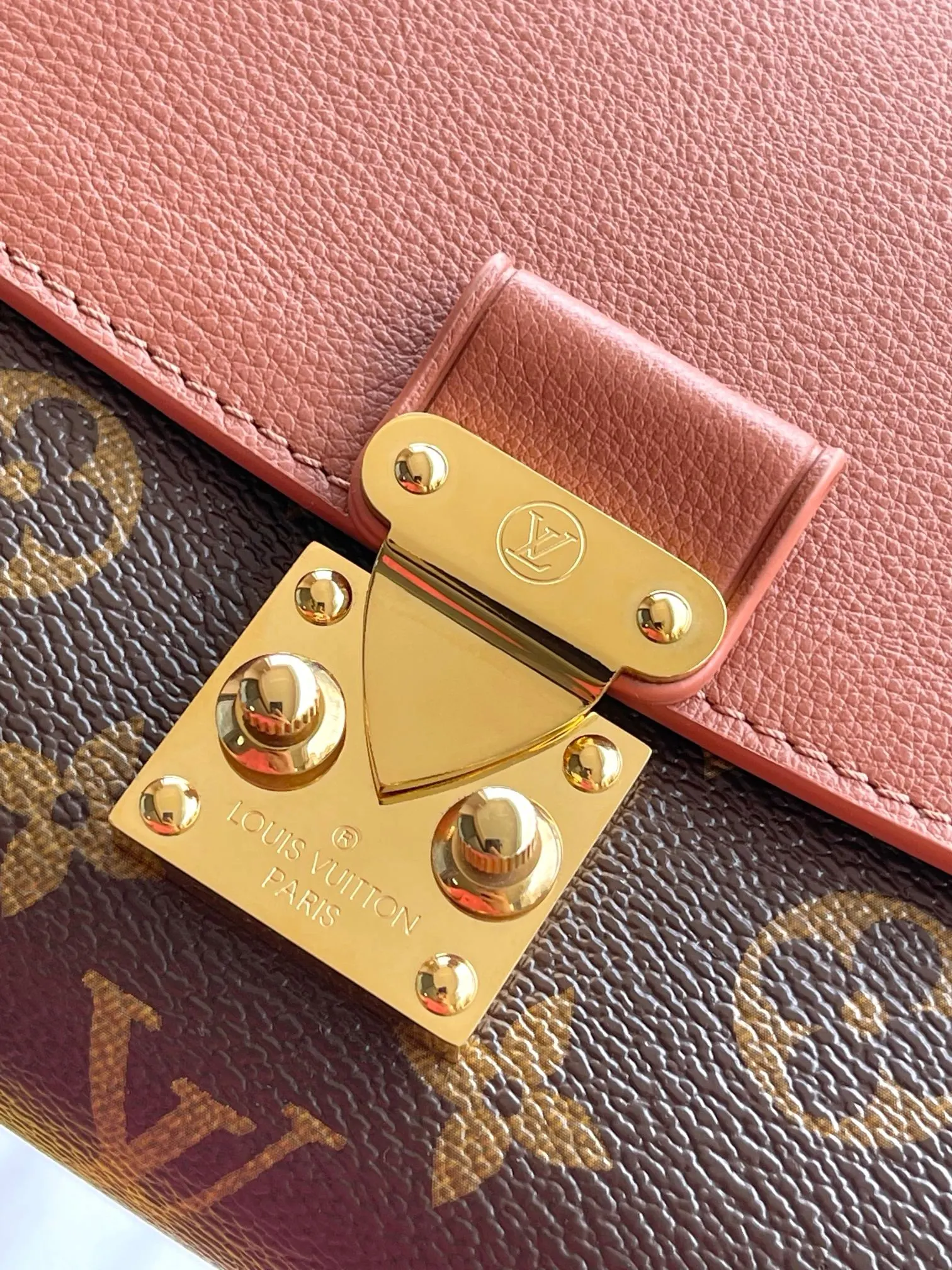 Louis Vuitton 黑色 老花 手提包 实拍款02