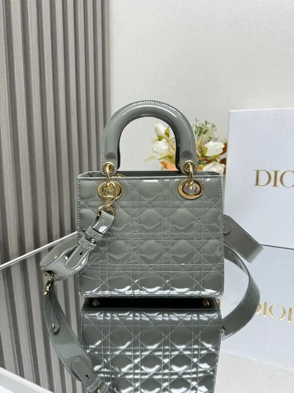 灰色 羊皮 Lady Dio My ABC 「岩石灰 鏈條包 精致鏈條款