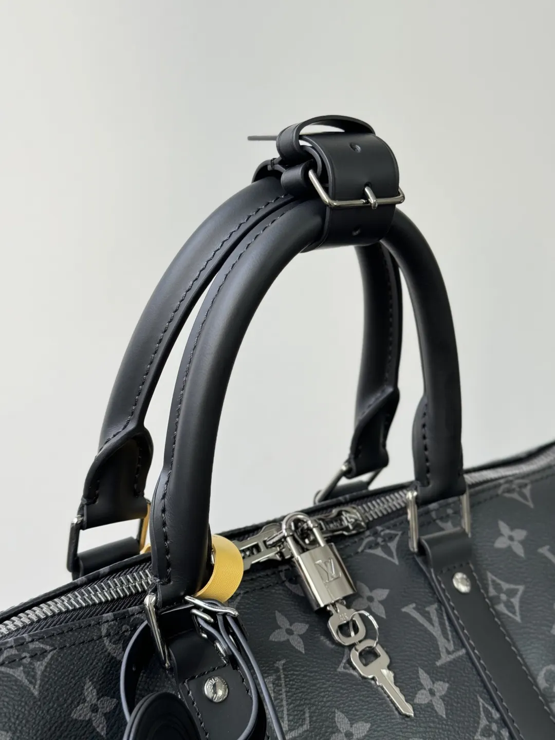 Fashion Item Travel