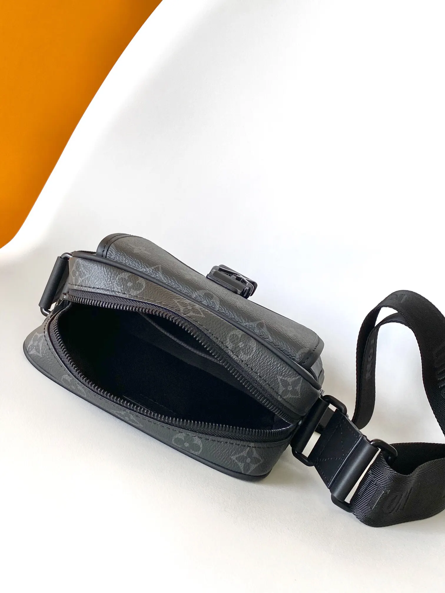 Louis Vuitton Crossbody Bag | ORBUYBAG