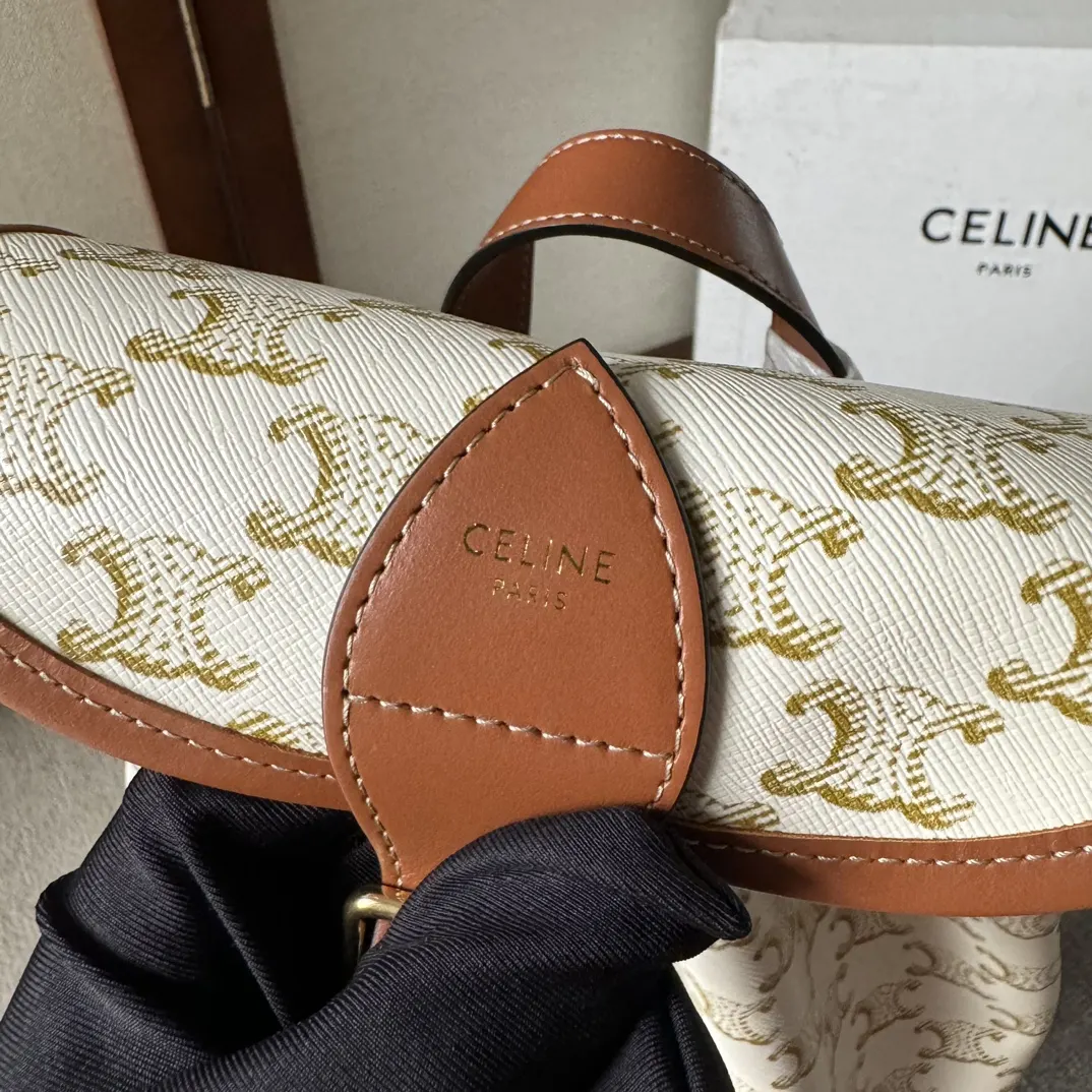Celine Triomphe 金色 牛皮 双肩包 实用双肩款