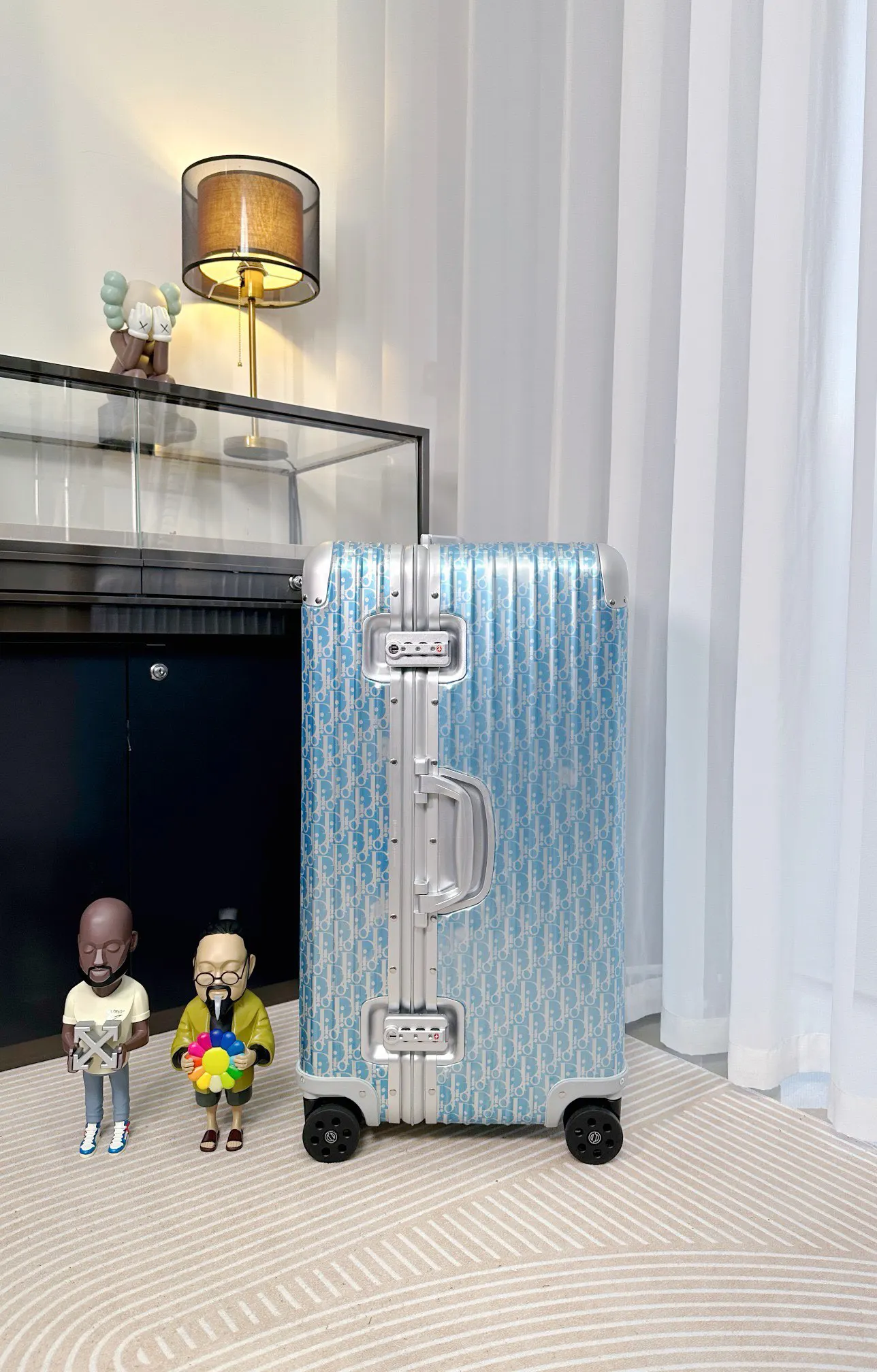 Dior 黑色 藍色 rimowa 聯名款trunk 一级 生产的 行李箱 旅行拉杆款 輕便出行款