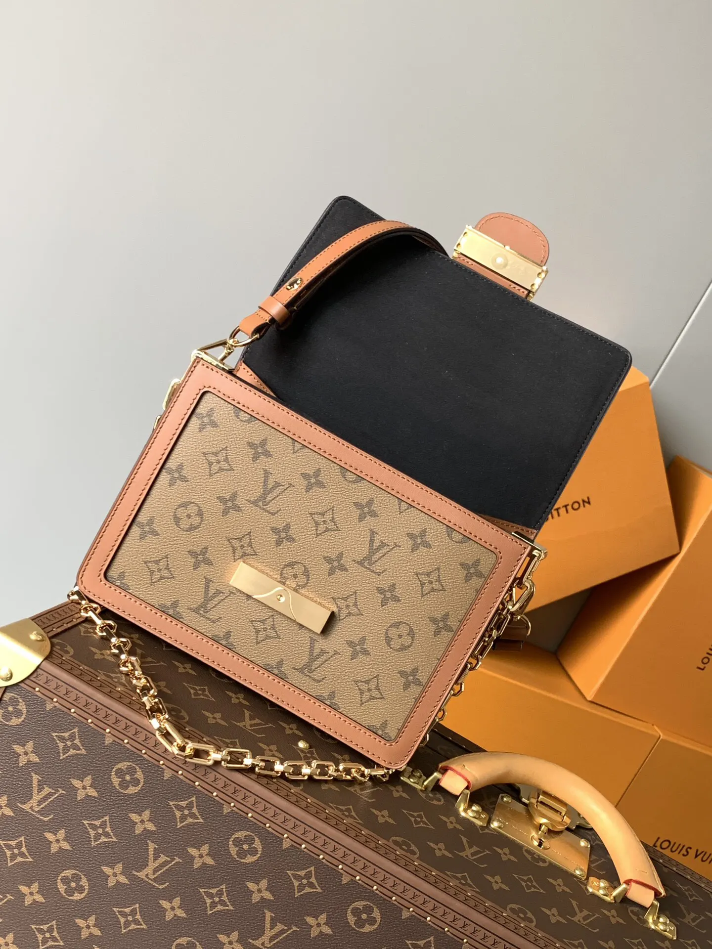 LV 帆布 将 Monogram 帆布与 Re 腋下包 复古腋下背款